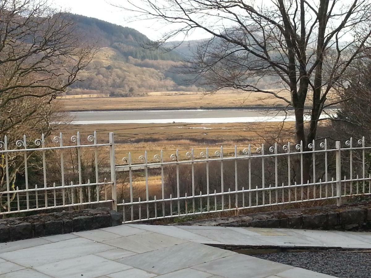 Villa Snowdonia Mawddach Escape Dolgellau Exterior foto